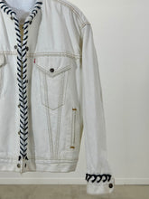 Load image into Gallery viewer, CWBY-LACED SHERPA JACKET