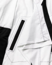 Load image into Gallery viewer, PONCHO JACKET